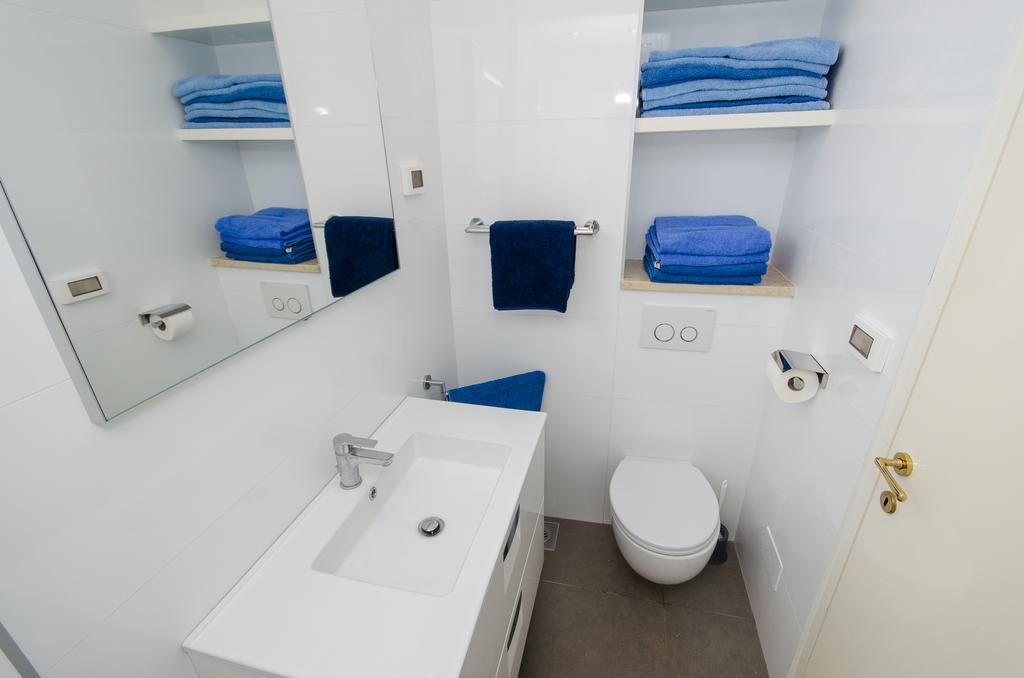 Noemi Apartment