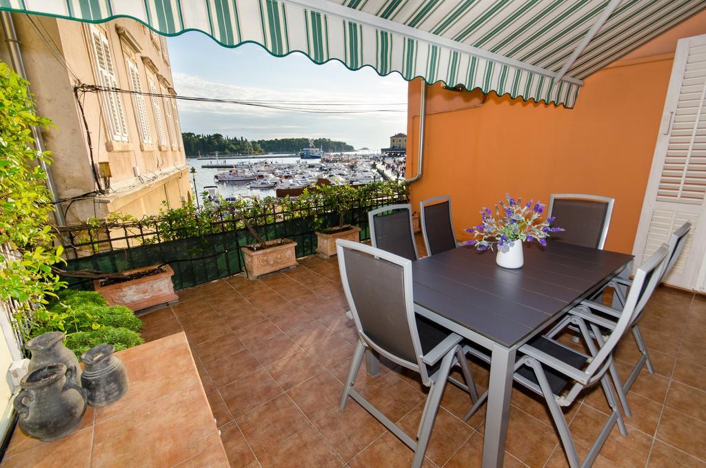 Noemi Apartment